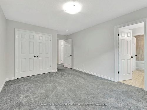 104 Sass Cres, Brant, ON - Indoor Photo Showing Other Room