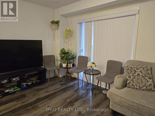 1265 Walnut Landing Lane, Milton, ON - Indoor Photo Showing Living Room