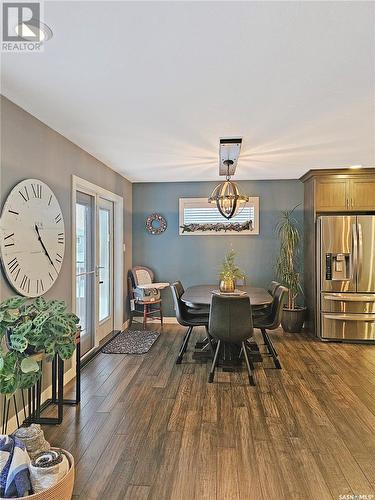 812 Battleford Trail, Swift Current, SK - Indoor Photo Showing Dining Room