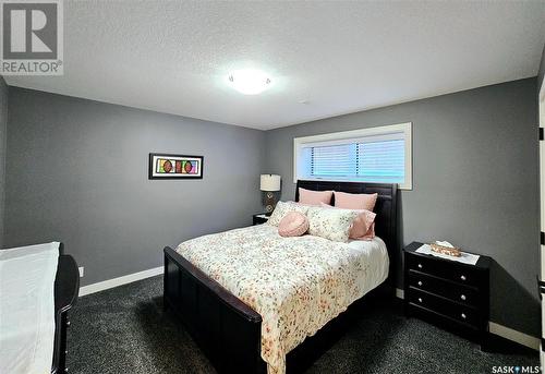 812 Battleford Trail, Swift Current, SK - Indoor Photo Showing Bedroom