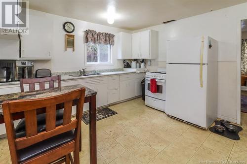 185 Acamac Beach Road, Saint John, NB - Indoor Photo Showing Kitchen With Double Sink