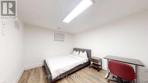 31 Lynch Road, Toronto, ON - Indoor Photo Showing Bedroom