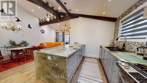 31 Lynch Road, Toronto, ON - Indoor Photo Showing Kitchen