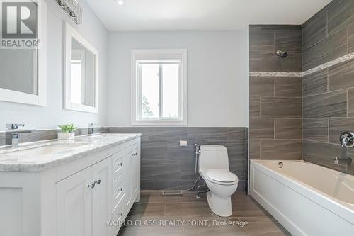 41 Howarth Avenue, Toronto, ON - Indoor Photo Showing Bathroom