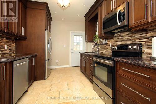 106 Carlaw Avenue, Toronto, ON - Indoor Photo Showing Kitchen