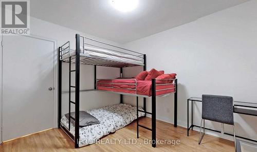 7 Foxwarren Drive, Toronto, ON - Indoor Photo Showing Bedroom