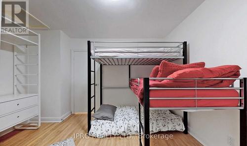 7 Foxwarren Drive, Toronto, ON - Indoor Photo Showing Bedroom