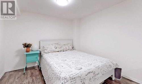 7 Foxwarren Drive, Toronto, ON - Indoor Photo Showing Bedroom