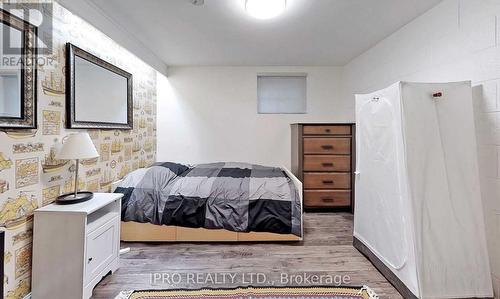 7 Foxwarren Drive, Toronto, ON - Indoor Photo Showing Bedroom