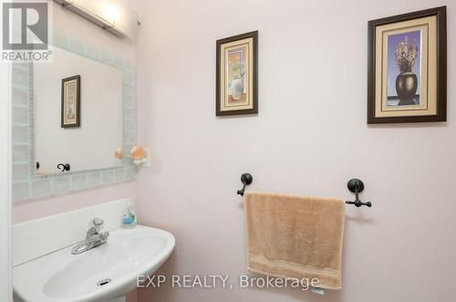 286 - 23 Observatory Lane, Richmond Hill, ON - Indoor Photo Showing Bathroom