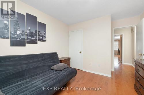 286 - 23 Observatory Lane, Richmond Hill, ON - Indoor