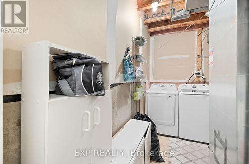 286 - 23 Observatory Lane, Richmond Hill, ON - Indoor Photo Showing Laundry Room