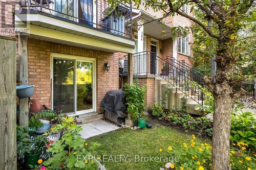 286 - 23 Observatory Lane, Richmond Hill, ON - Outdoor With Balcony