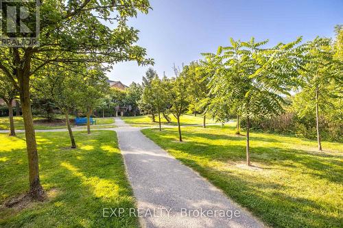 286 - 23 Observatory Lane, Richmond Hill, ON - Outdoor With View