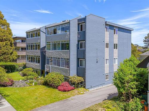 401-978 Heywood Ave, Victoria, BC - Outdoor