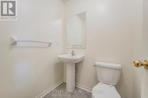 105 Ness Drive, Richmond Hill, ON - Indoor Photo Showing Bathroom