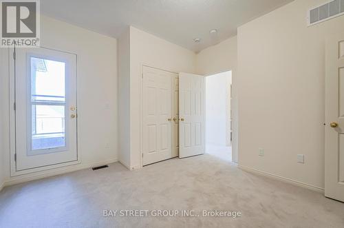 105 Ness Drive, Richmond Hill, ON - Indoor Photo Showing Other Room