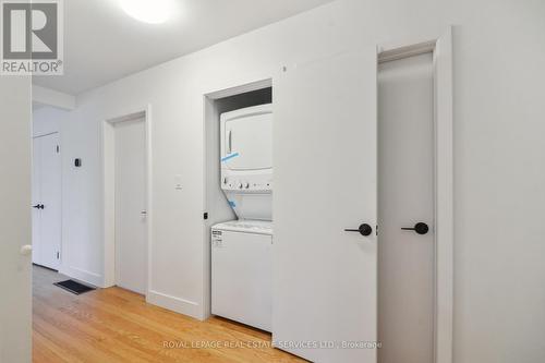 100 - 1 Yorkview Drive, Toronto, ON - Indoor Photo Showing Laundry Room