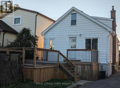 590 Woodward Avenue, Hamilton, ON - Outdoor With Deck Patio Veranda