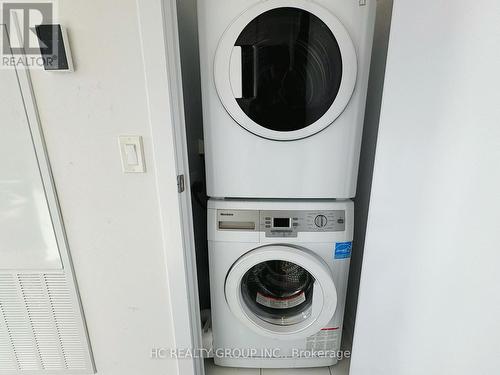 Ph112 - 87 Peter Street, Toronto, ON - Indoor Photo Showing Laundry Room