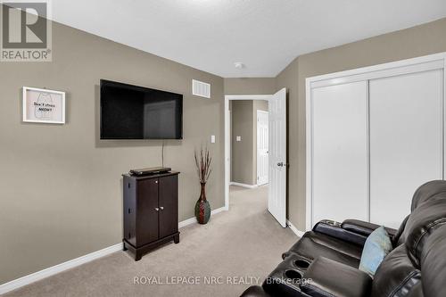 8681 Dogwood Crescent, Niagara Falls (222 - Brown), ON - Indoor Photo Showing Other Room