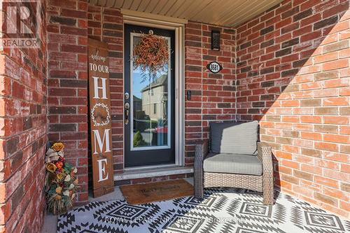 8681 Dogwood Crescent, Niagara Falls (222 - Brown), ON - Outdoor With Deck Patio Veranda With Exterior