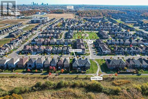 8681 Dogwood Crescent, Niagara Falls (222 - Brown), ON - Outdoor With View