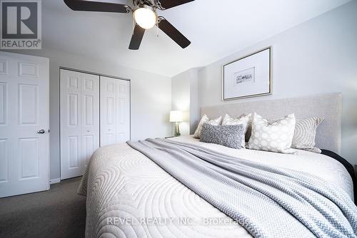 7 Fenwick Court, Brantford, ON - Indoor Photo Showing Bedroom