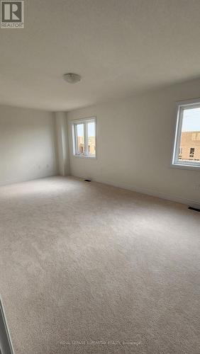 18 Stately Drive, Wasaga Beach, ON - Indoor Photo Showing Other Room