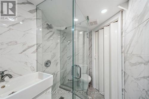 532 Cobblehill Drive, Oshawa (Pinecrest), ON - Indoor Photo Showing Bathroom