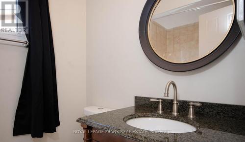 481 Burnham Manor Court, Cobourg, ON - Indoor Photo Showing Bathroom