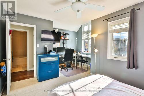 25 Cliff Gunn Road, Newmarket, ON - Indoor Photo Showing Bedroom