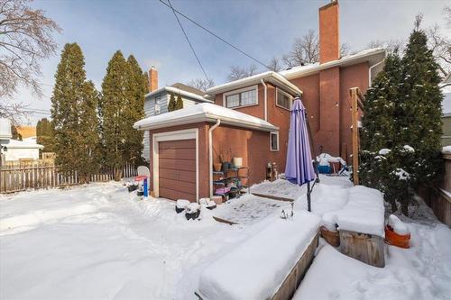 195 Ash Street, Winnipeg, MB - Outdoor