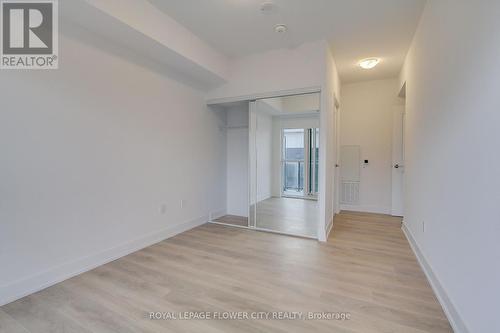 2106 - 204 Burnhamthorpe Road E, Mississauga, ON - Indoor Photo Showing Other Room