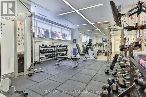 922 - 21 Nelson Street, Toronto, ON - Indoor Photo Showing Gym Room