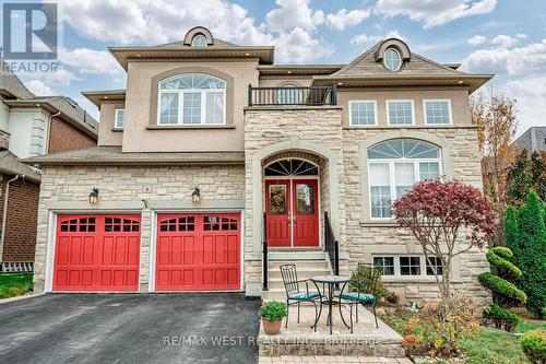 5 Westlea Avenue, Richmond Hill, ON - Outdoor With Facade