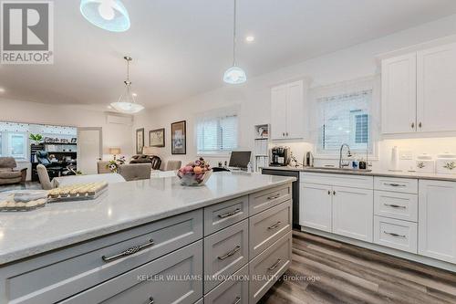 41 - 375 Mitchell Road S, North Perth, ON - Indoor Photo Showing Kitchen