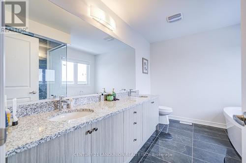 69 Bud Leggett Crescent, Georgina, ON - Indoor Photo Showing Bathroom