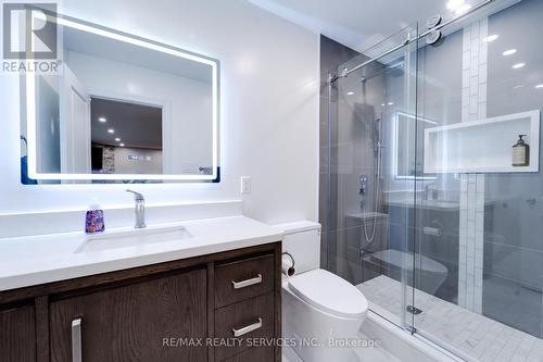 885 Glen Cedar Drive, Smith-Ennismore-Lakefield, ON - Indoor Photo Showing Bathroom