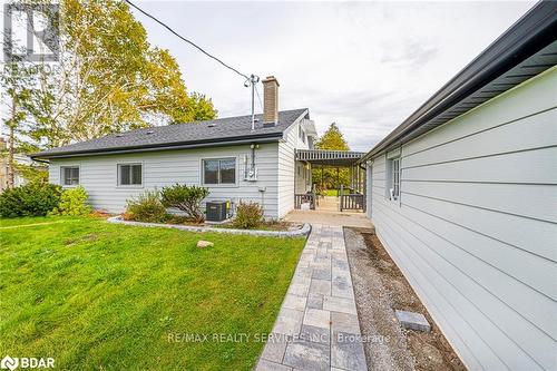 885 Glen Cedar Drive, Smith-Ennismore-Lakefield, ON - Outdoor With Exterior