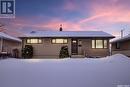 711 18Th Avenue E, Regina, SK  - Outdoor 