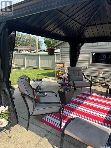 711 18Th Avenue E, Regina, SK - Outdoor With Deck Patio Veranda