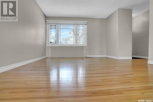 711 18Th Avenue E, Regina, SK - Indoor Photo Showing Other Room