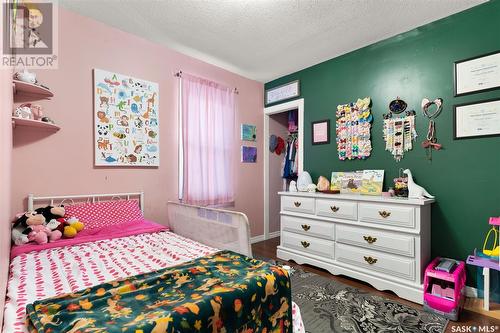 1271 Mctavish Street, Regina, SK - Indoor Photo Showing Bedroom