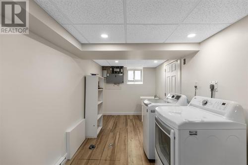 129 Leo Ave, Sault Ste. Marie, ON - Indoor Photo Showing Laundry Room