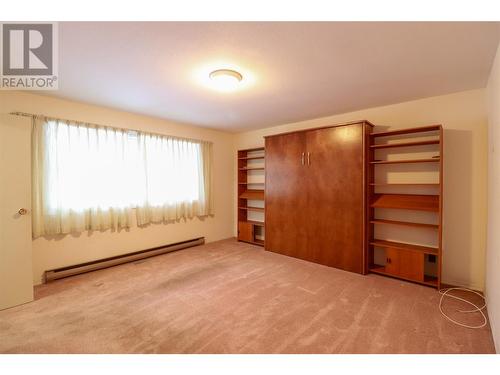 709 Sunglo Drive, Penticton, BC - Indoor Photo Showing Other Room