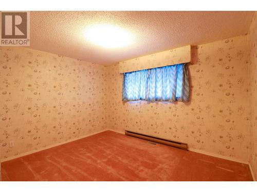 709 Sunglo Drive, Penticton, BC - Indoor Photo Showing Other Room