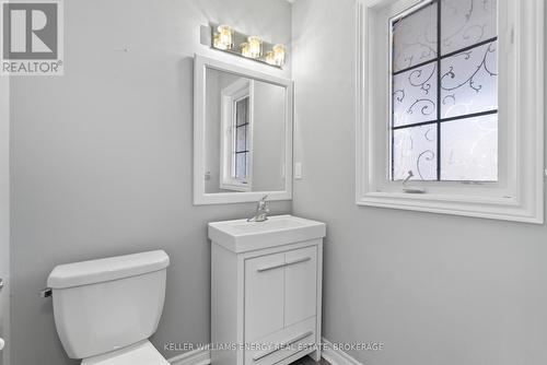 10 Jack Roach Street, Clarington (Bowmanville), ON - Indoor Photo Showing Bathroom