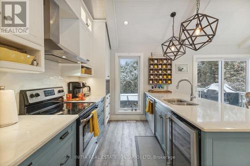 21 Chiniquy Street, Bluewater (Bayfield), ON - Indoor Photo Showing Kitchen With Double Sink With Upgraded Kitchen