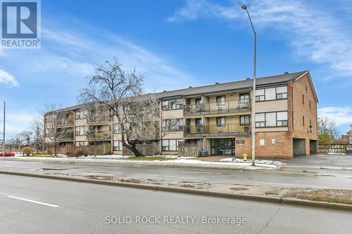 203 - 1490 Heron Road, Ottawa, ON - Outdoor With Facade